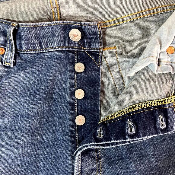 Levi Strauss & Co 501 Button Fly Jeans Dark Wash Mens W38 L30 - Picture 8 of 13